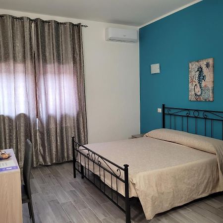 Rooms Da Pisicchio ฟิวมิชีโน ภายนอก รูปภาพ