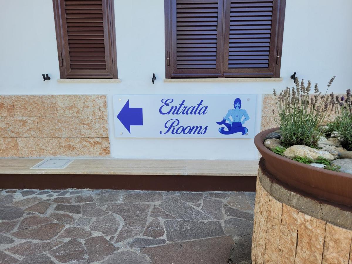 Rooms Da Pisicchio ฟิวมิชีโน ภายนอก รูปภาพ